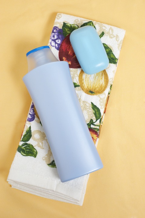 DIY Haarshampoo mit dem Zunderschwamm DIY Haarshampoo mit dem Zunderschwamm